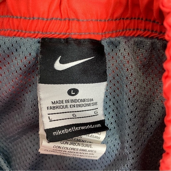 Nike Swim Trunks Shorts Mens Large Mesh Insert Elastic Waist Gray - Picture 9 of 10